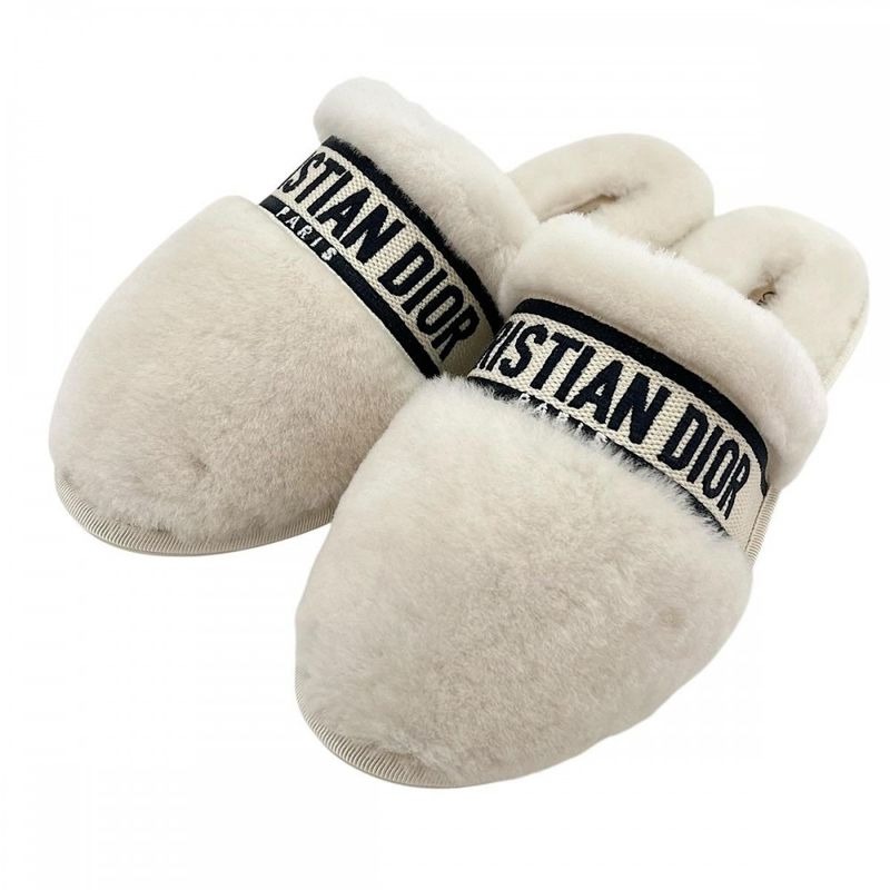 Slippers