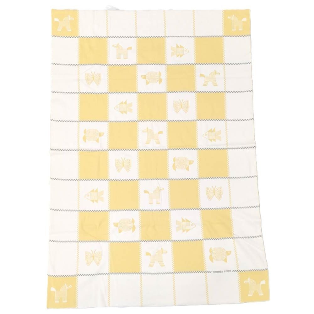 Throws & Blankets