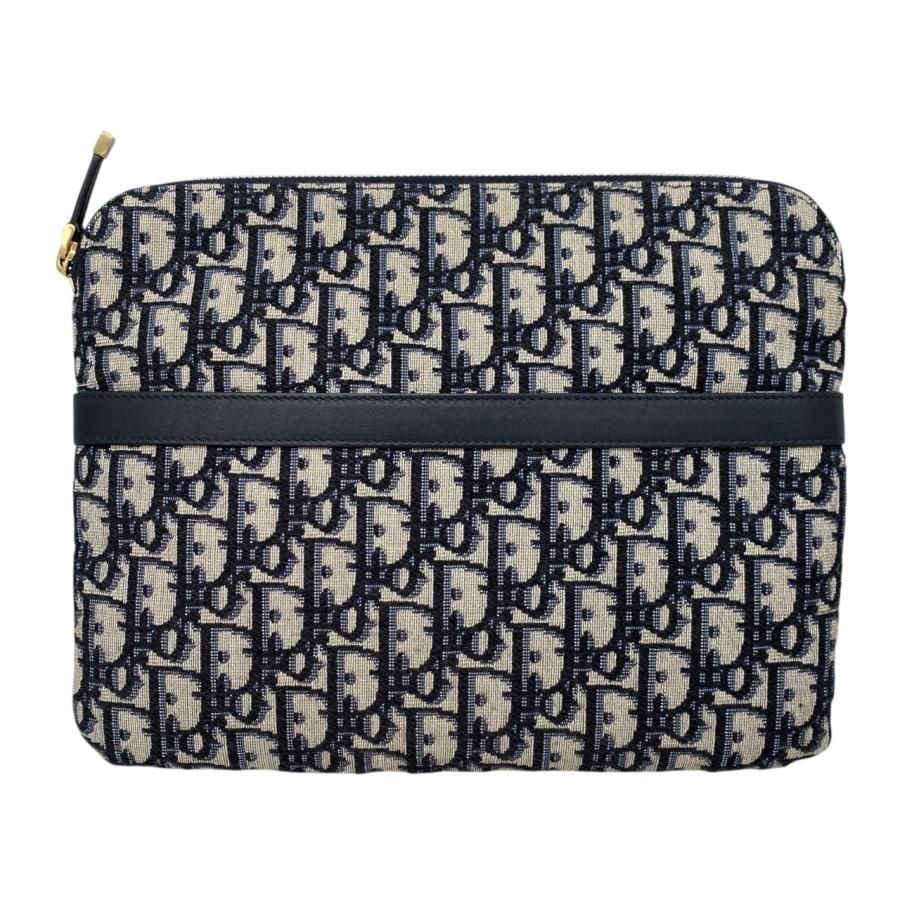 Pouch